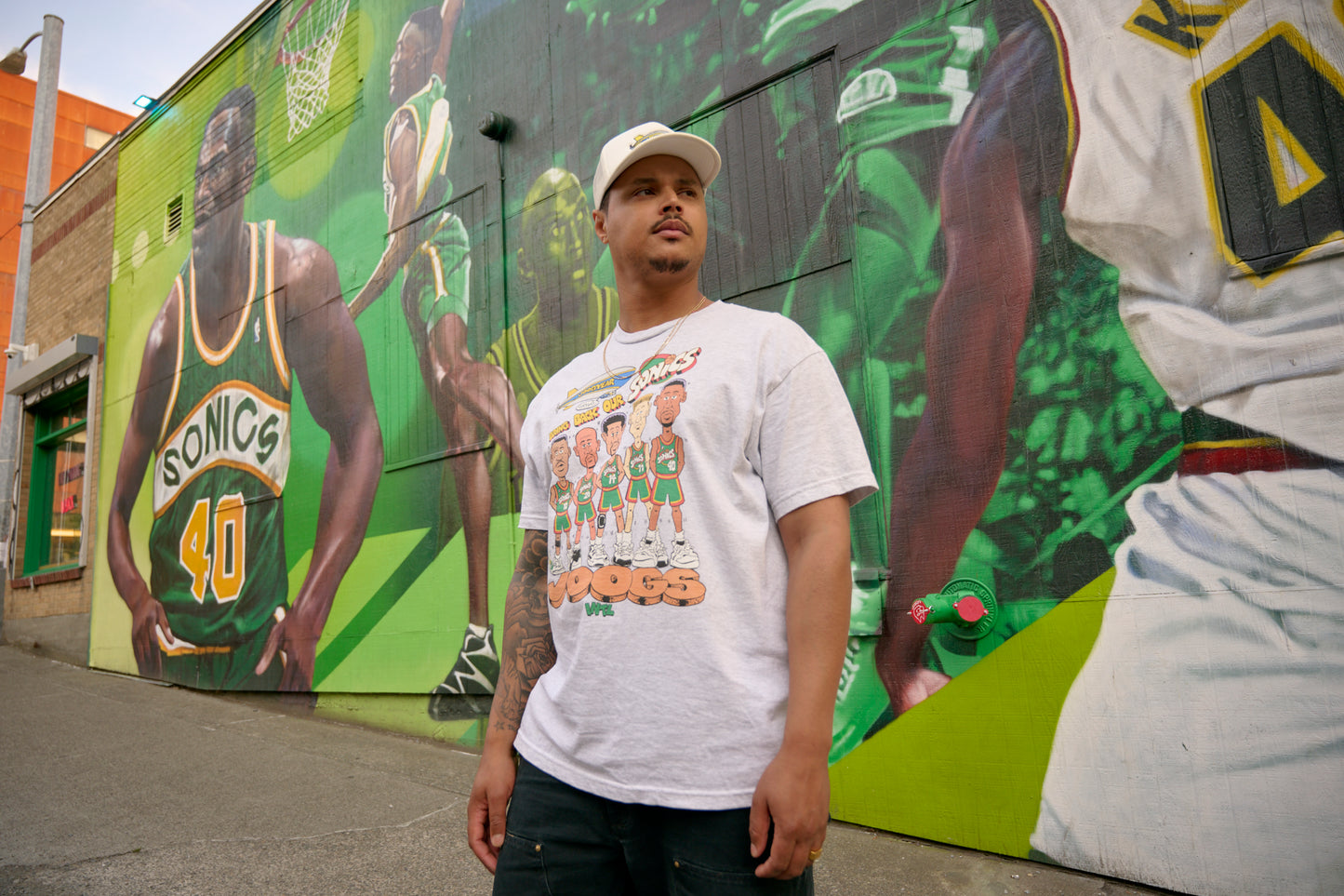 JOOGS INTL x FREAKO RICO B.B.O.S TEE - ASH - LIFESTYLE SHOT 2